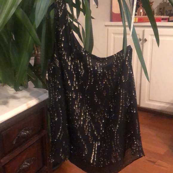 New Lilly Pulitzer size 4 one shoulder top - Picture 5 of 7